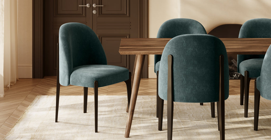 Cleo Extension Dining Table  (71"-110")