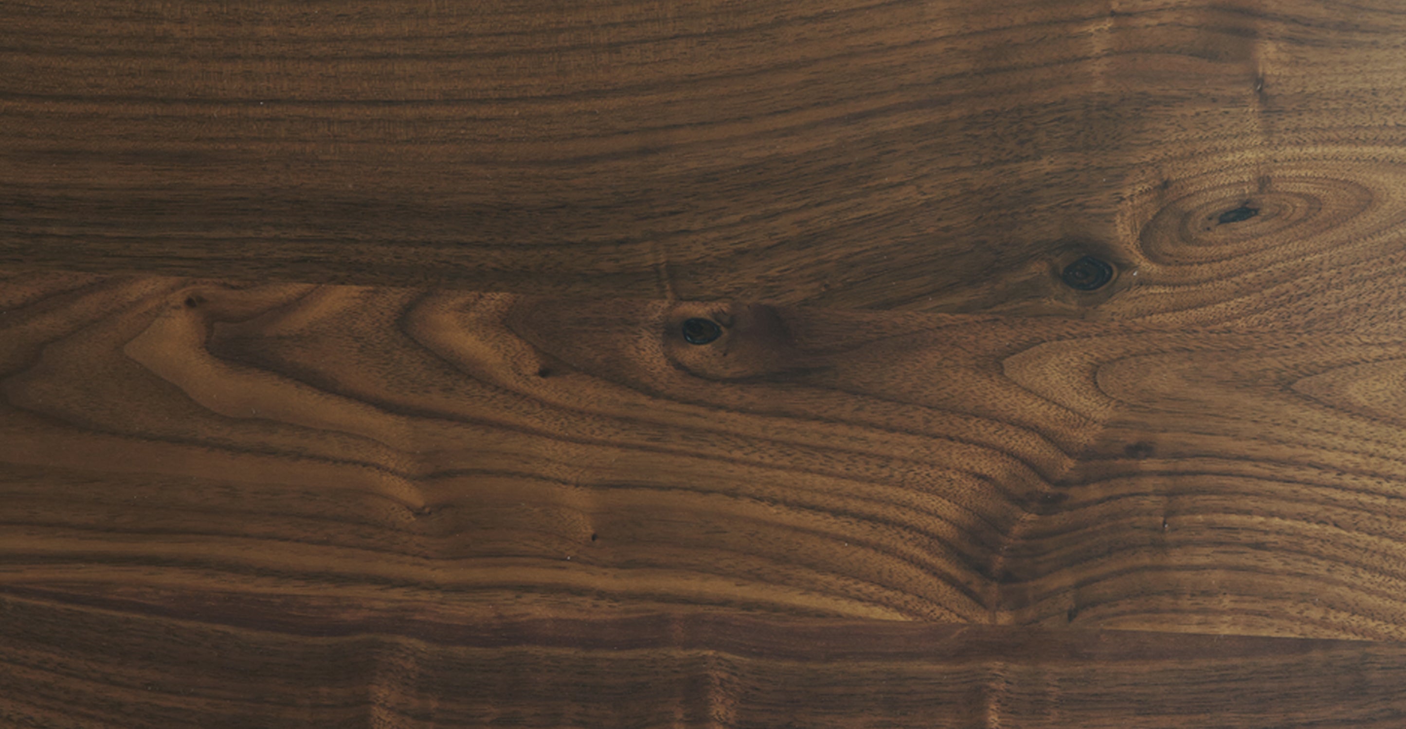 Cleo Extension Dining Table  (71"-110")