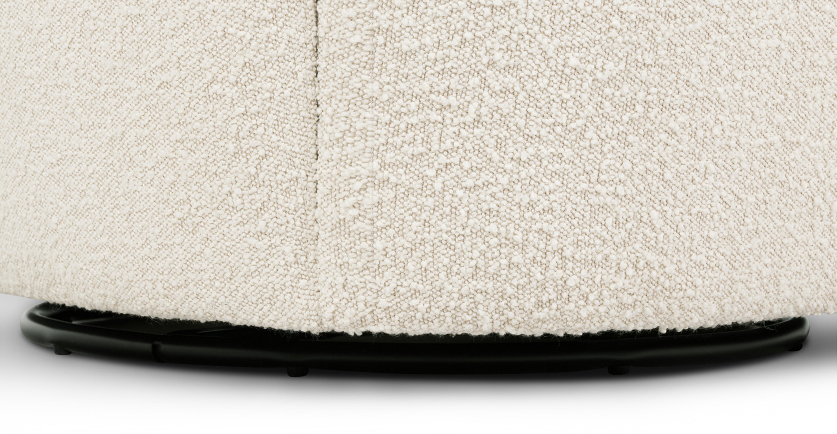 Alma Swivel Lounge Chair