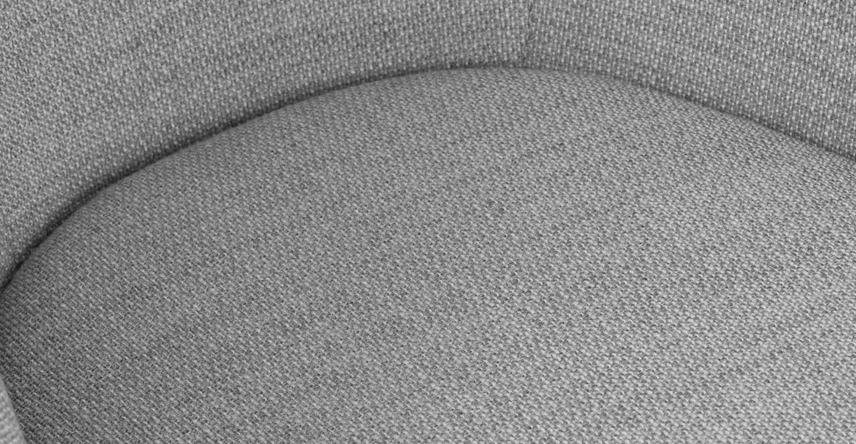 Alma Swivel Lounge Chair