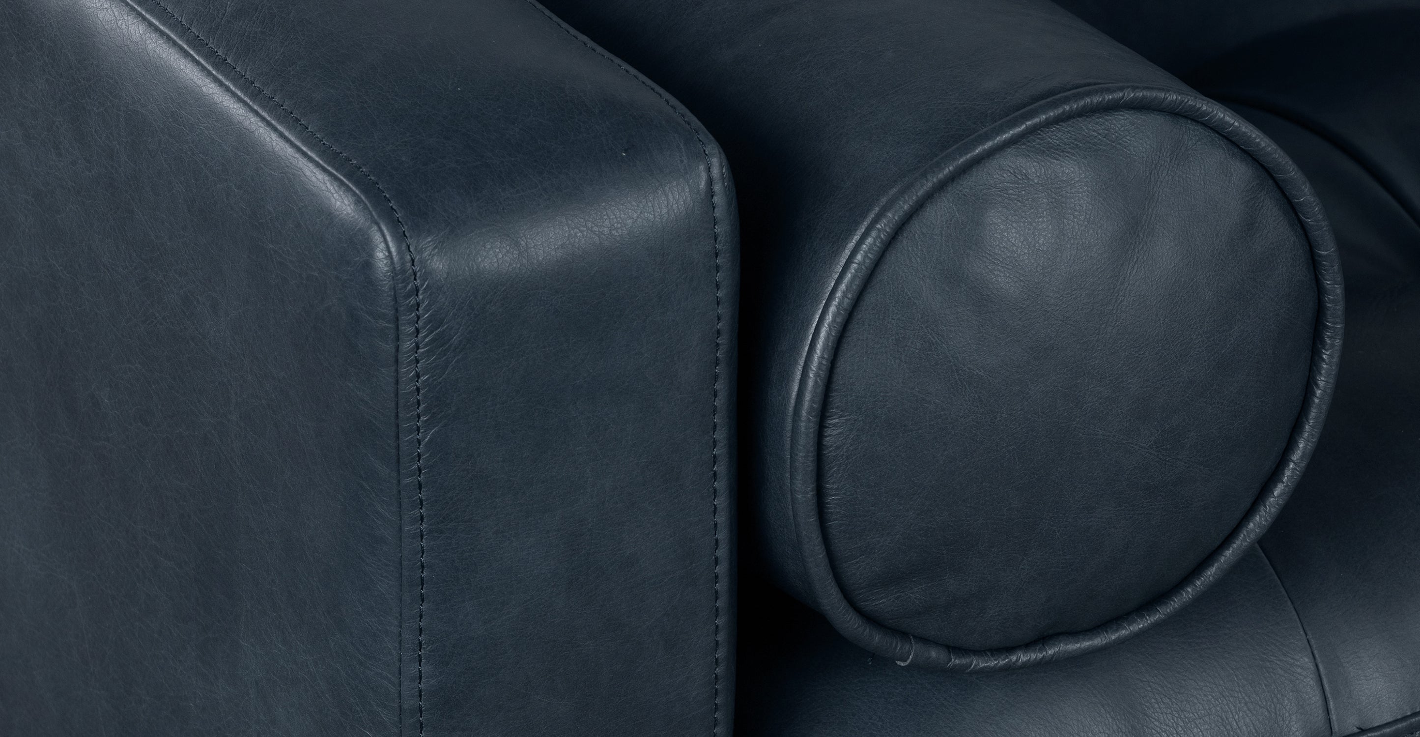 Napa Right-Facing Sectional Sofa