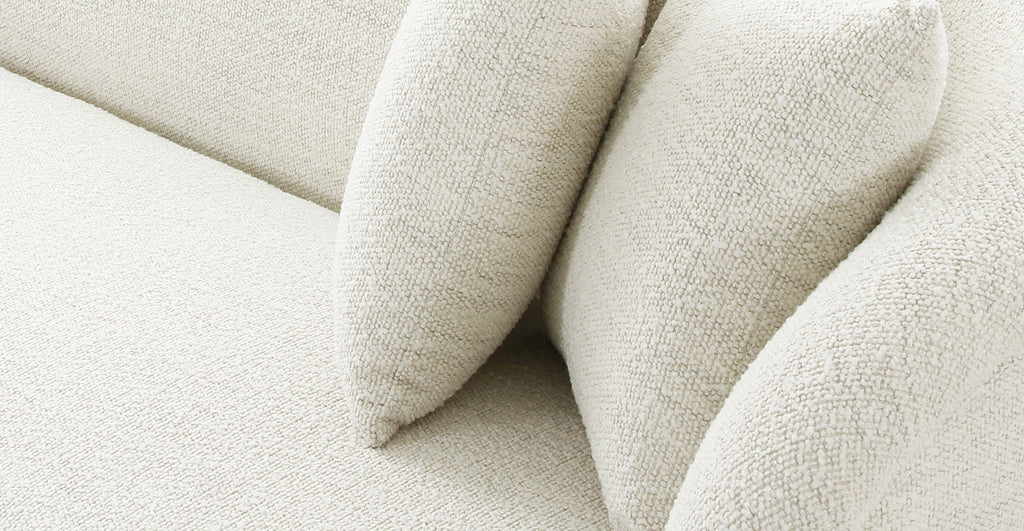 Arles Left-Facing Sectional