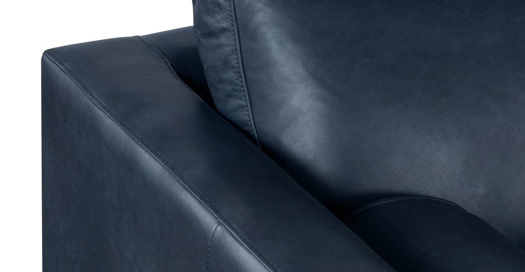 Napa Right-Facing Sectional Sofa